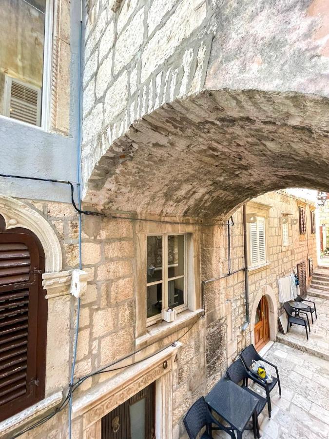Apartment Kanavelic In Old Town Korcula Exterior photo